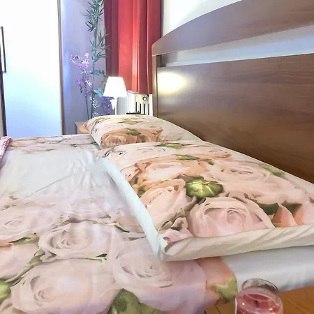 Casa Perlar Гостевой дом *